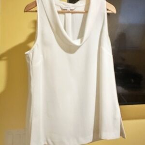 Trina Turk Sleeveless Cowl neck blouse